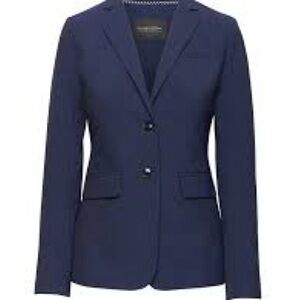 Banana Republic Women’s Petite Suit